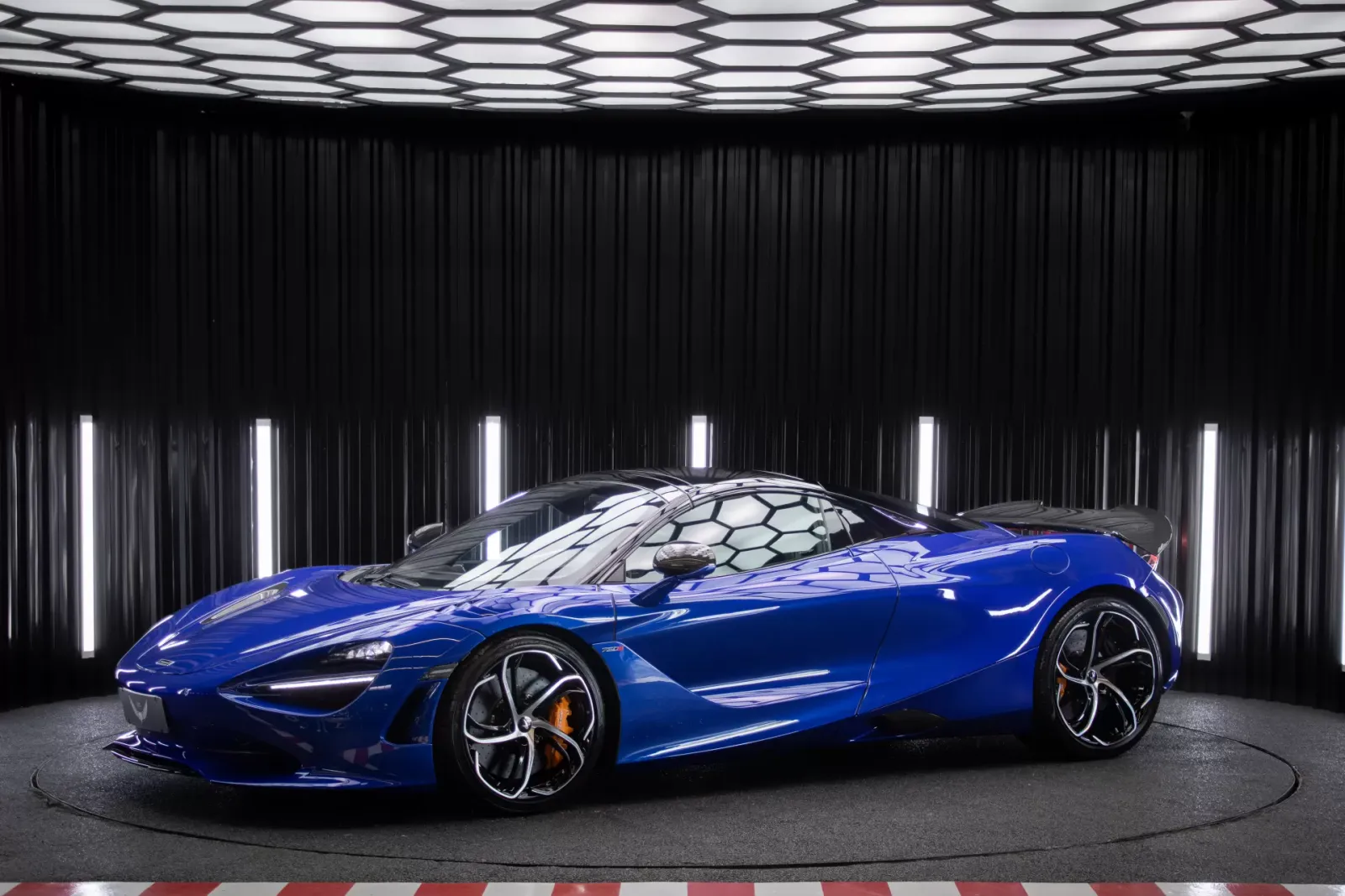 Foto 1 de 30 de McLaren 750S