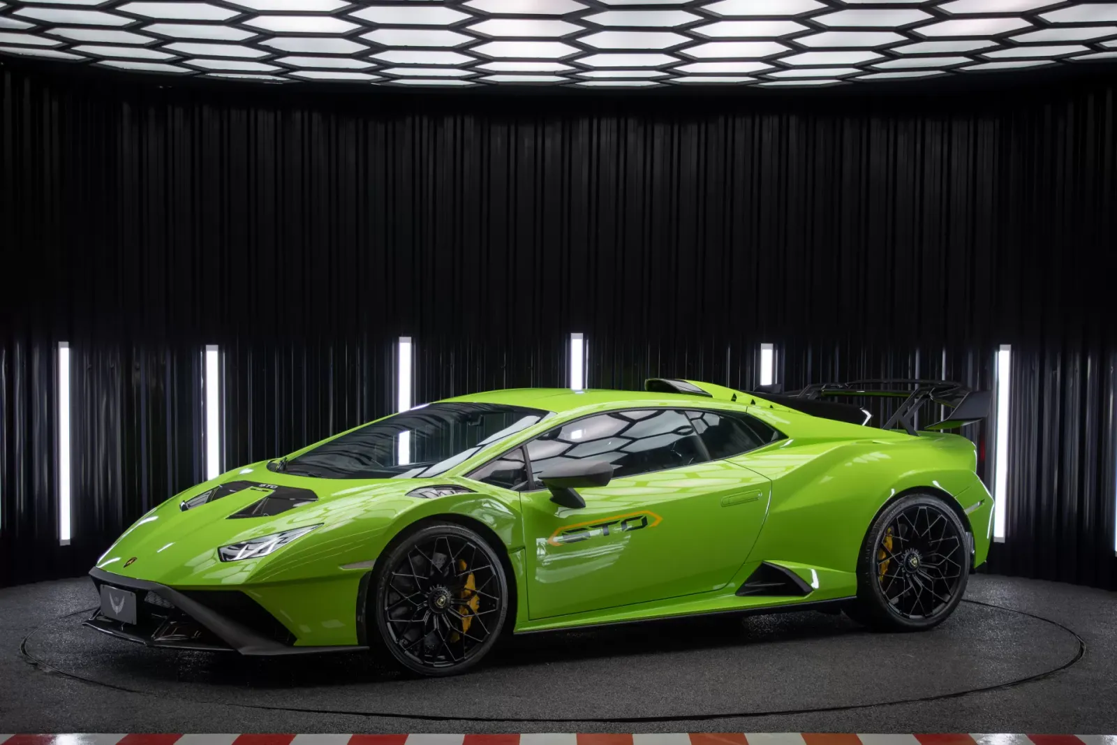 Foto 1 de 21 de Lamborghini Huracán